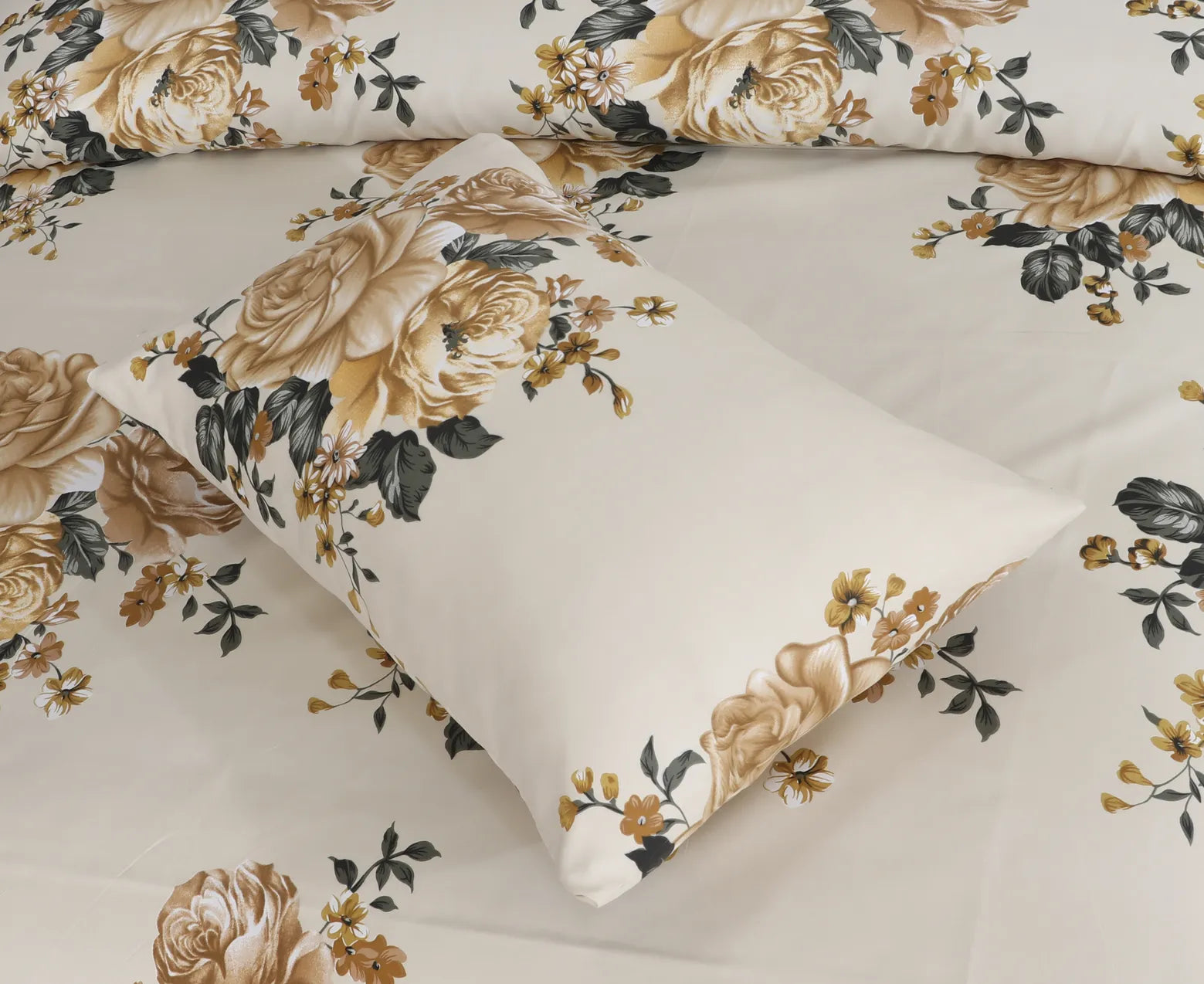 Blossom Pale Bedsheet Set