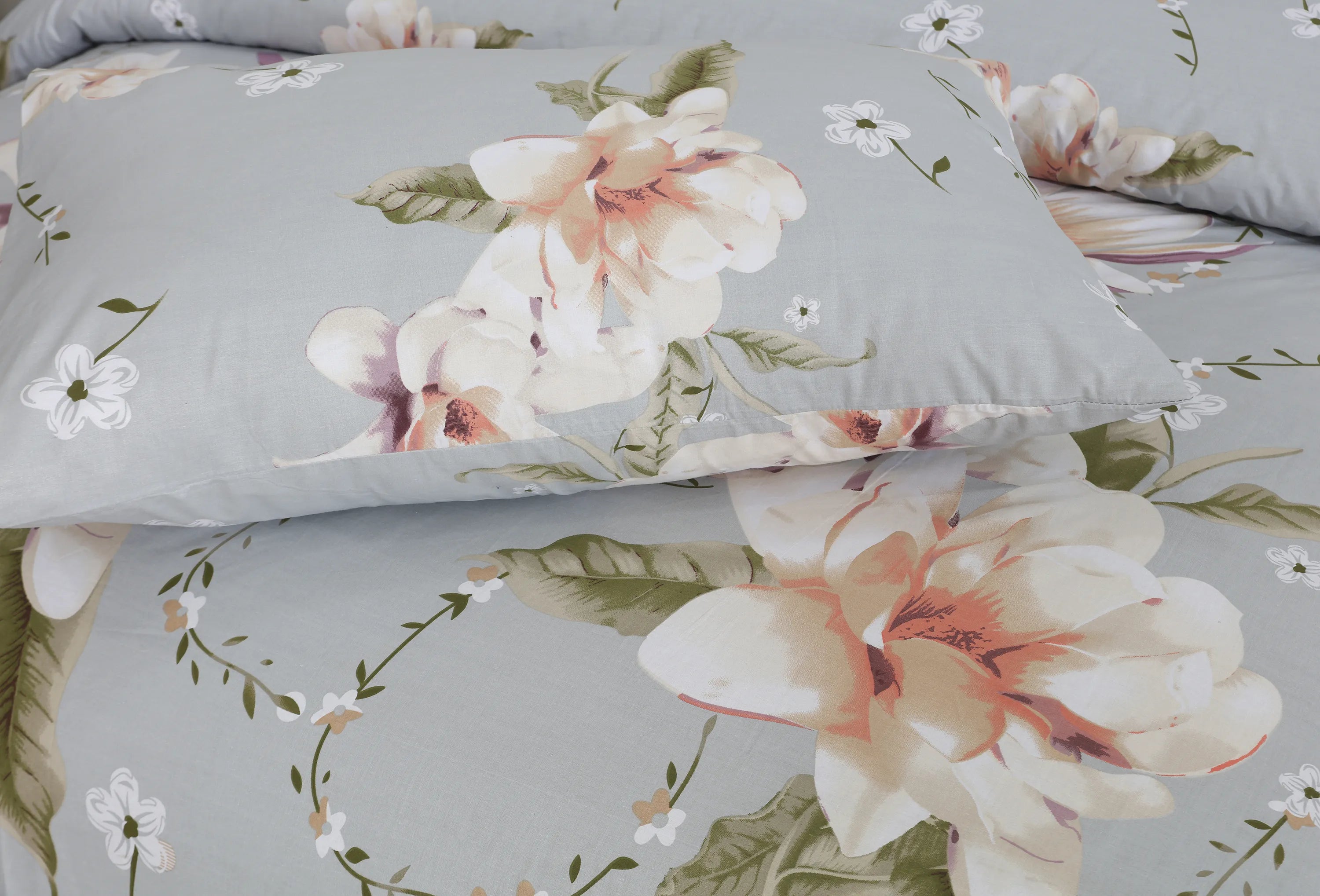 Willa Bedsheet Set